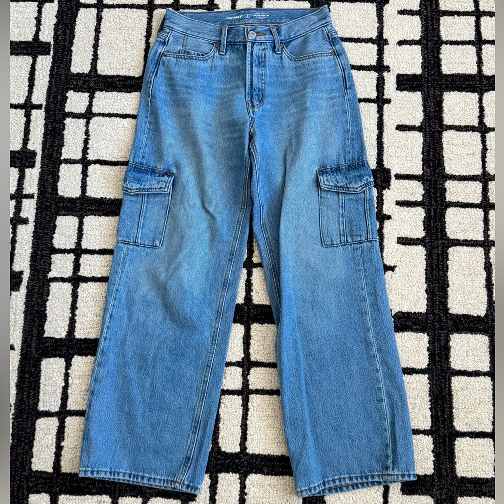 Old Navy Extra High-Rise Wide Leg Cargo Jeans